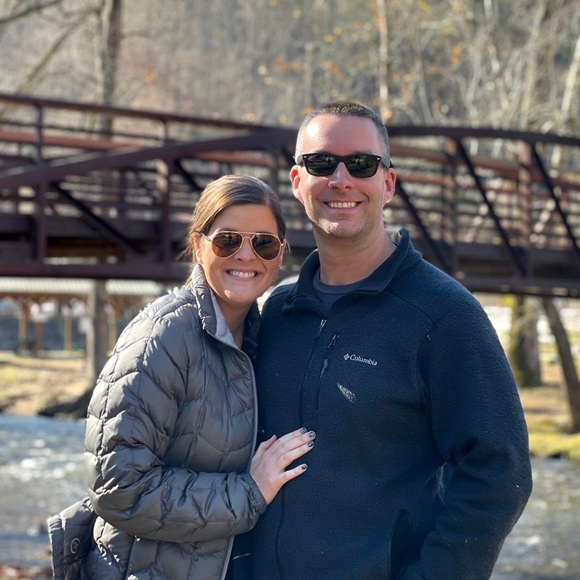 Hey y’all, I’m Jenna Coffee! ❤️🤓 - Picture 3 of 11